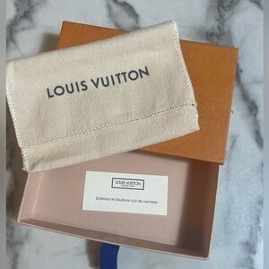 Louis Vuitton Set - box + dust bag for wallet or jewelry
